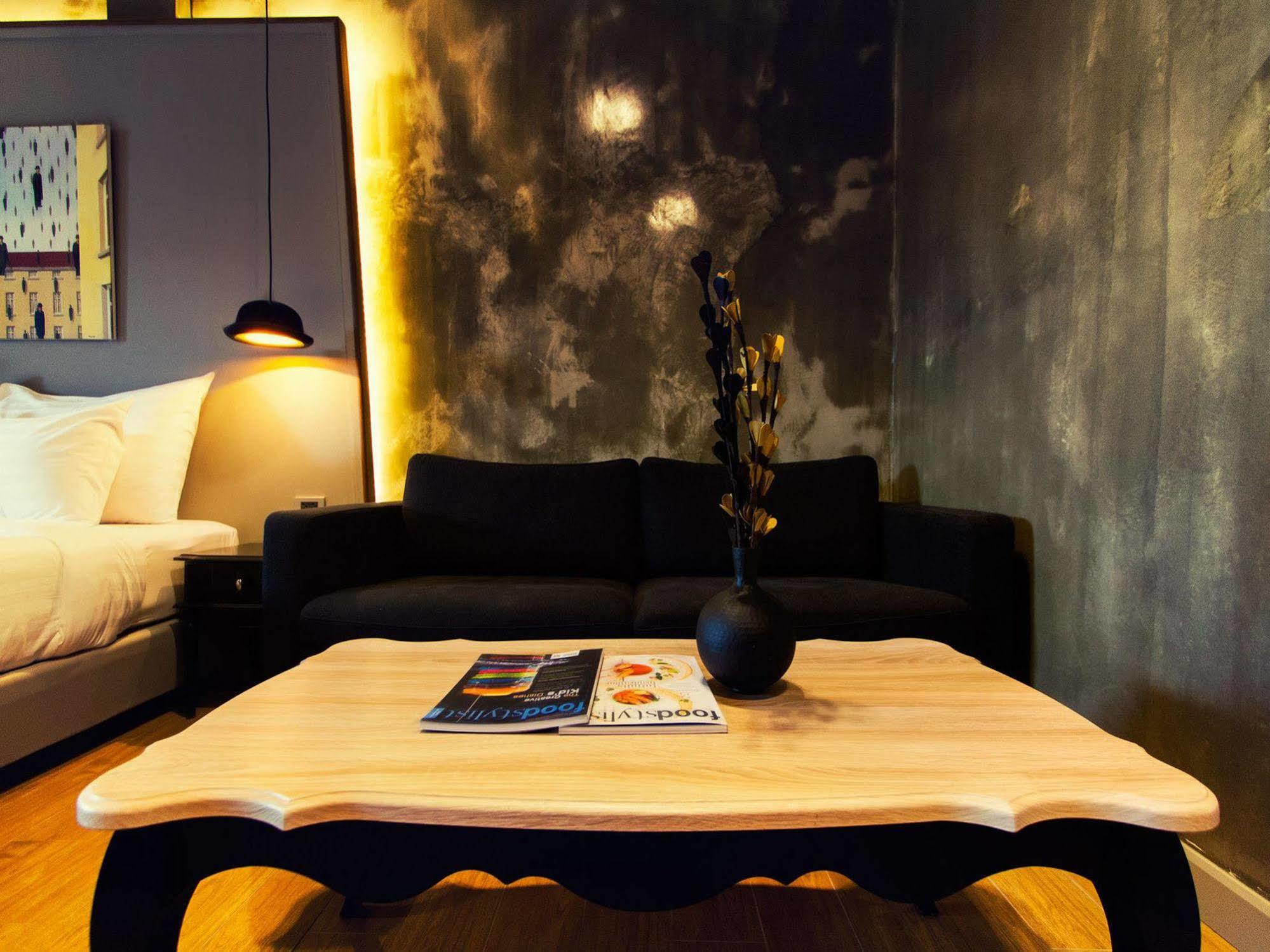 Kroque Boutique & Bistro Ang Sila Zewnętrze zdjęcie